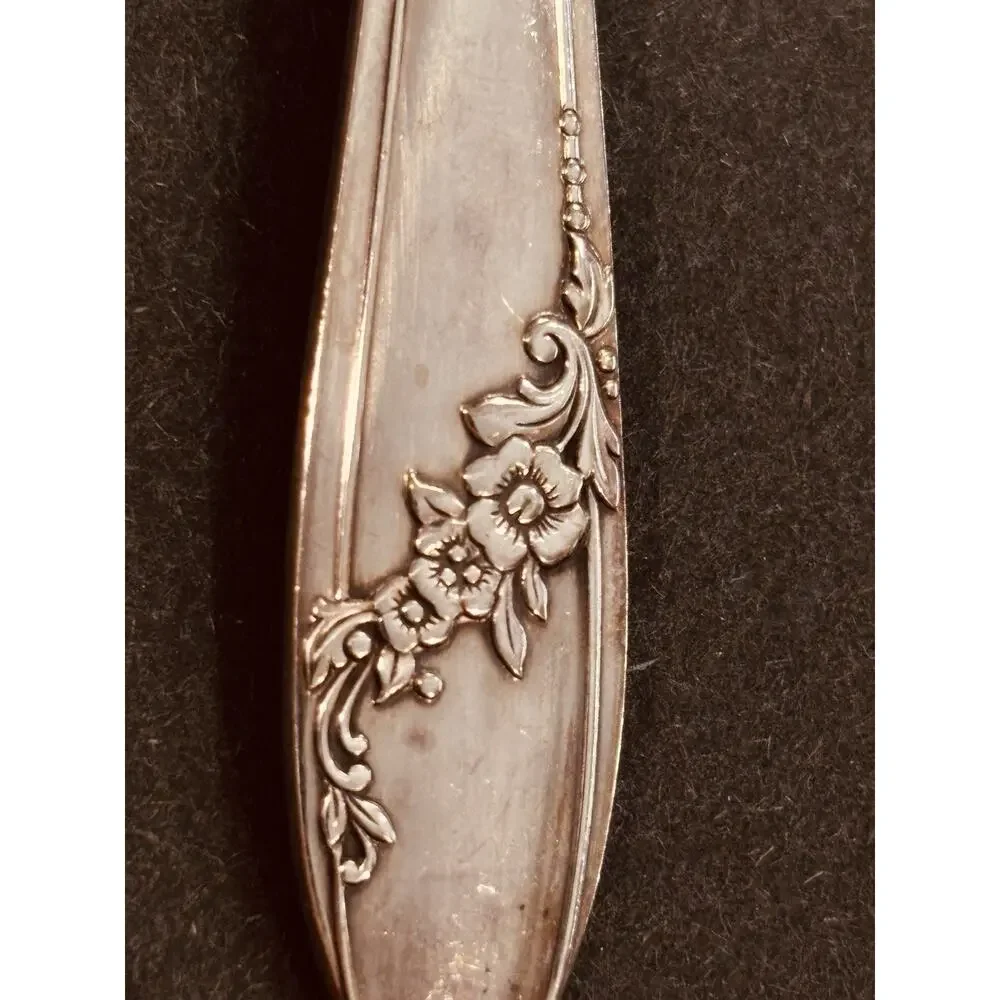 Vintage Set of 3 Tudor Plate Oneida Community Serving Spoons Queen Bess II, 8.5”